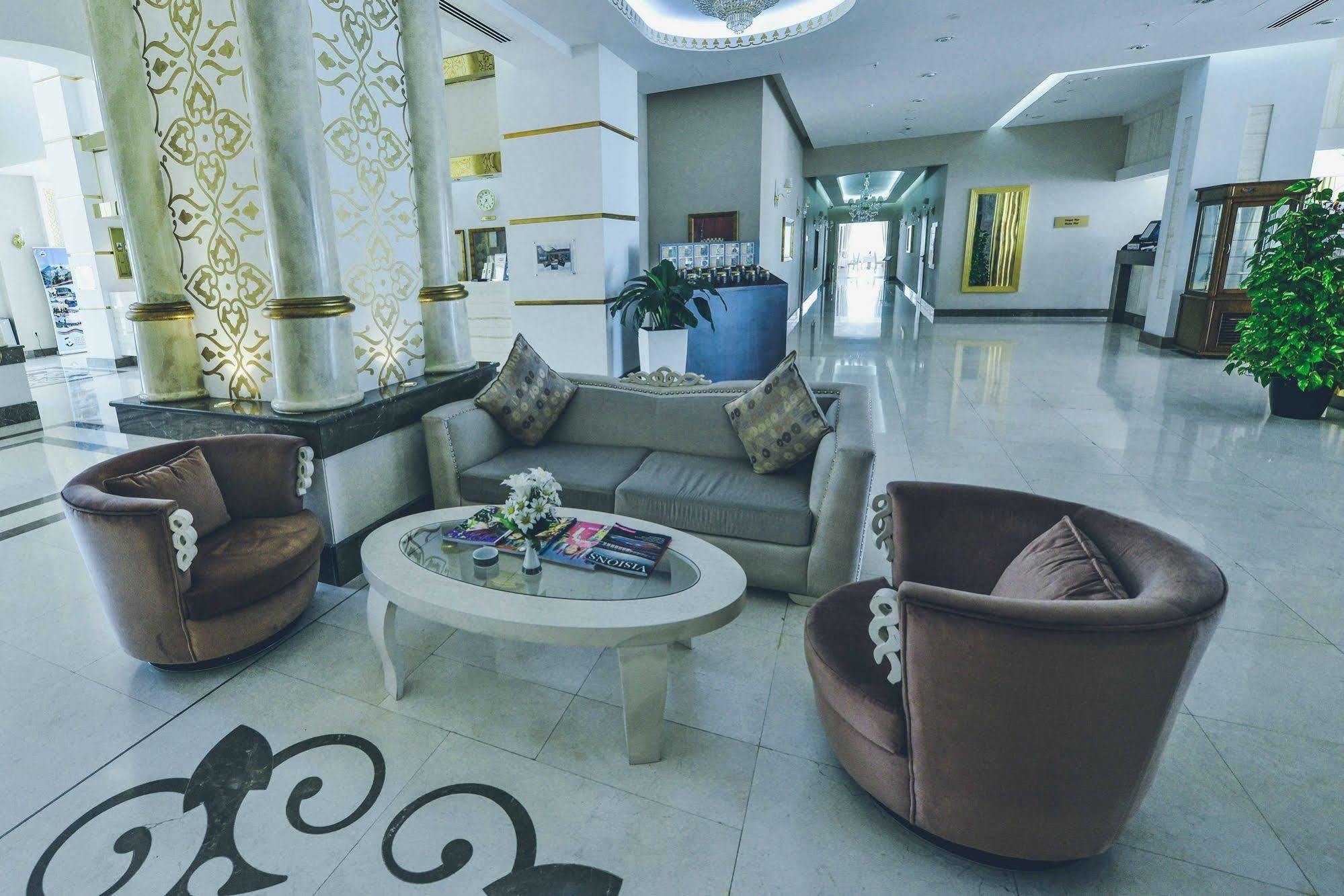 Gabala Garden Hotel ภายนอก รูปภาพ
