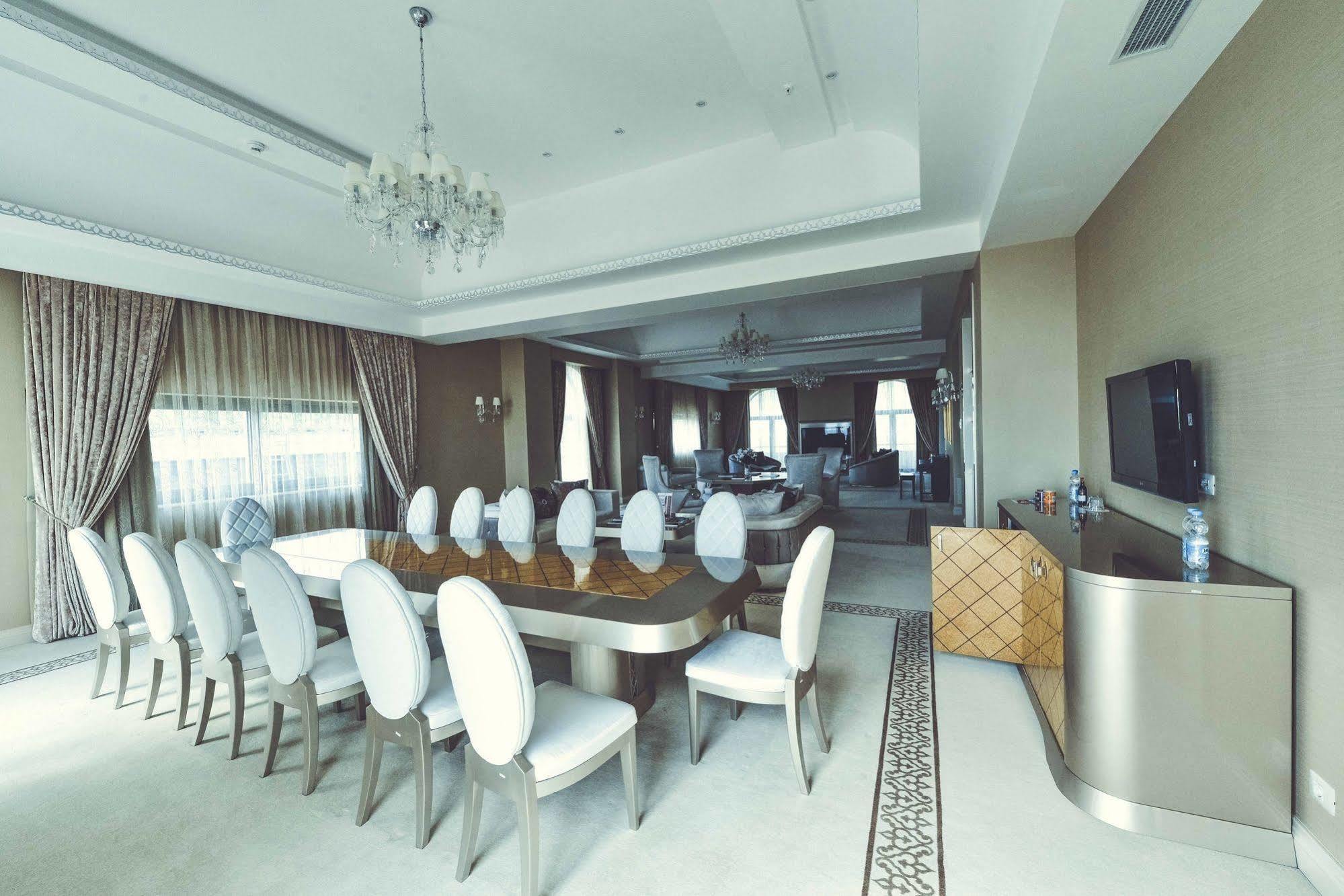Gabala Garden Hotel ภายนอก รูปภาพ