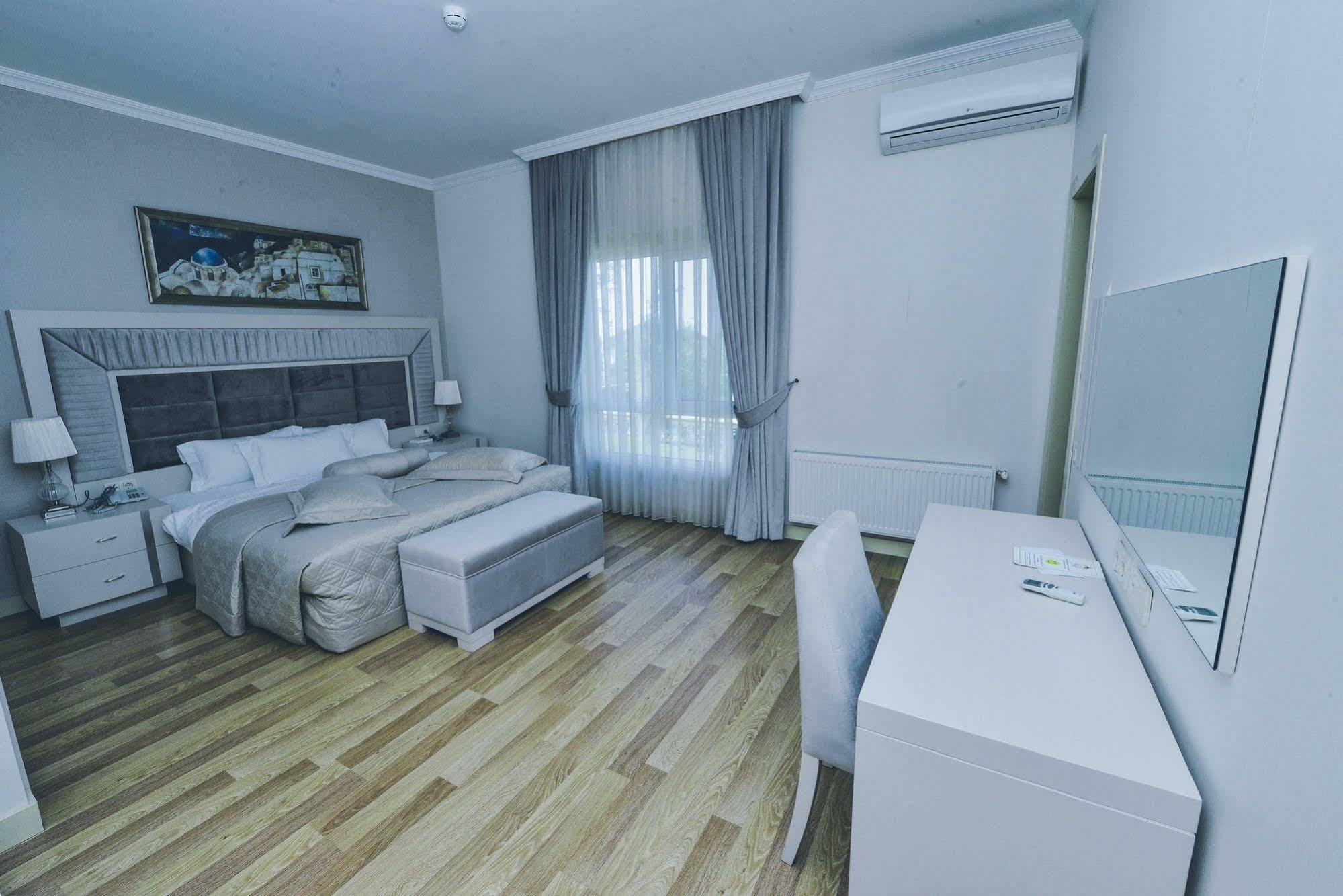 Gabala Garden Hotel ภายนอก รูปภาพ