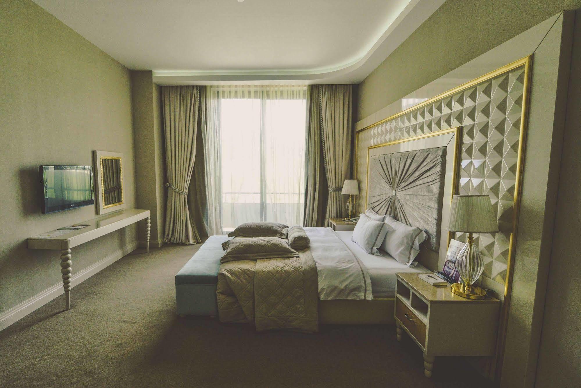Gabala Garden Hotel ภายนอก รูปภาพ